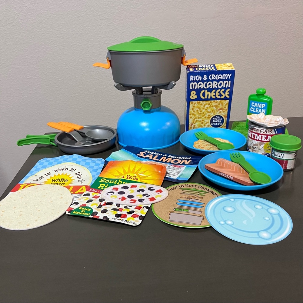 Melissa & Doug play set - Picture 2 of 3